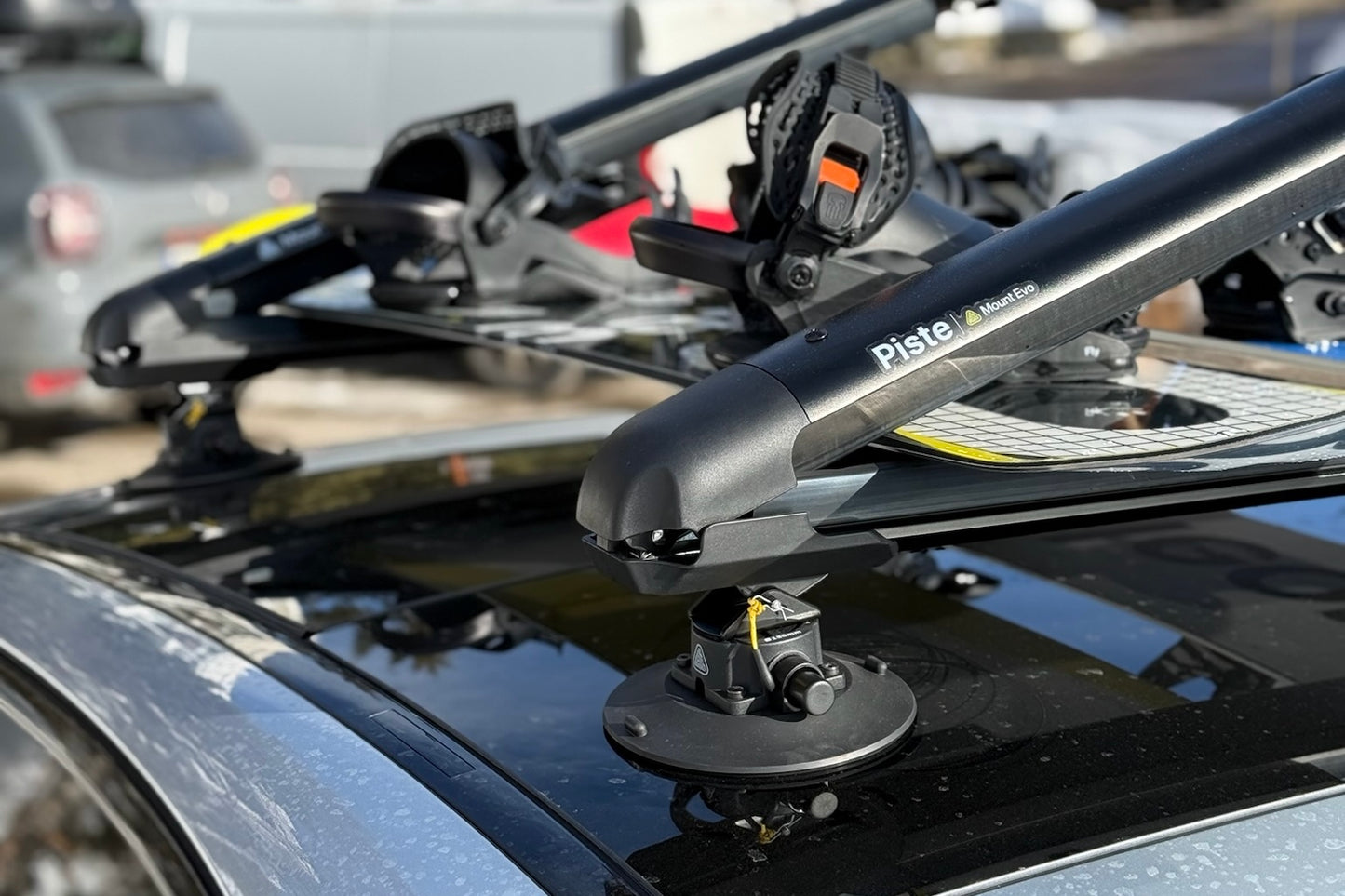 Porta sci e snowboard da pista